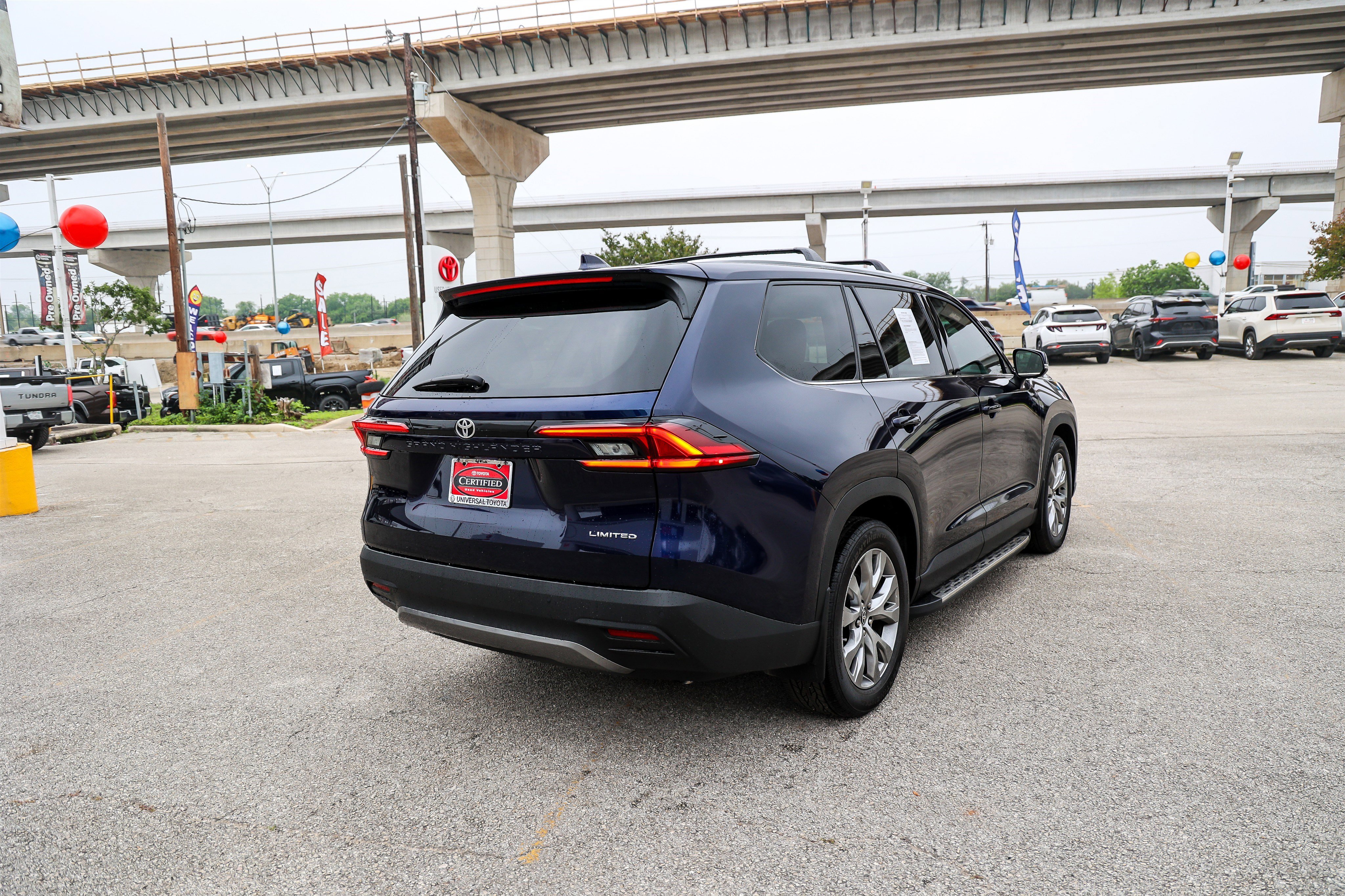 Certified 2025 Toyota Grand Highlander FWD image 7