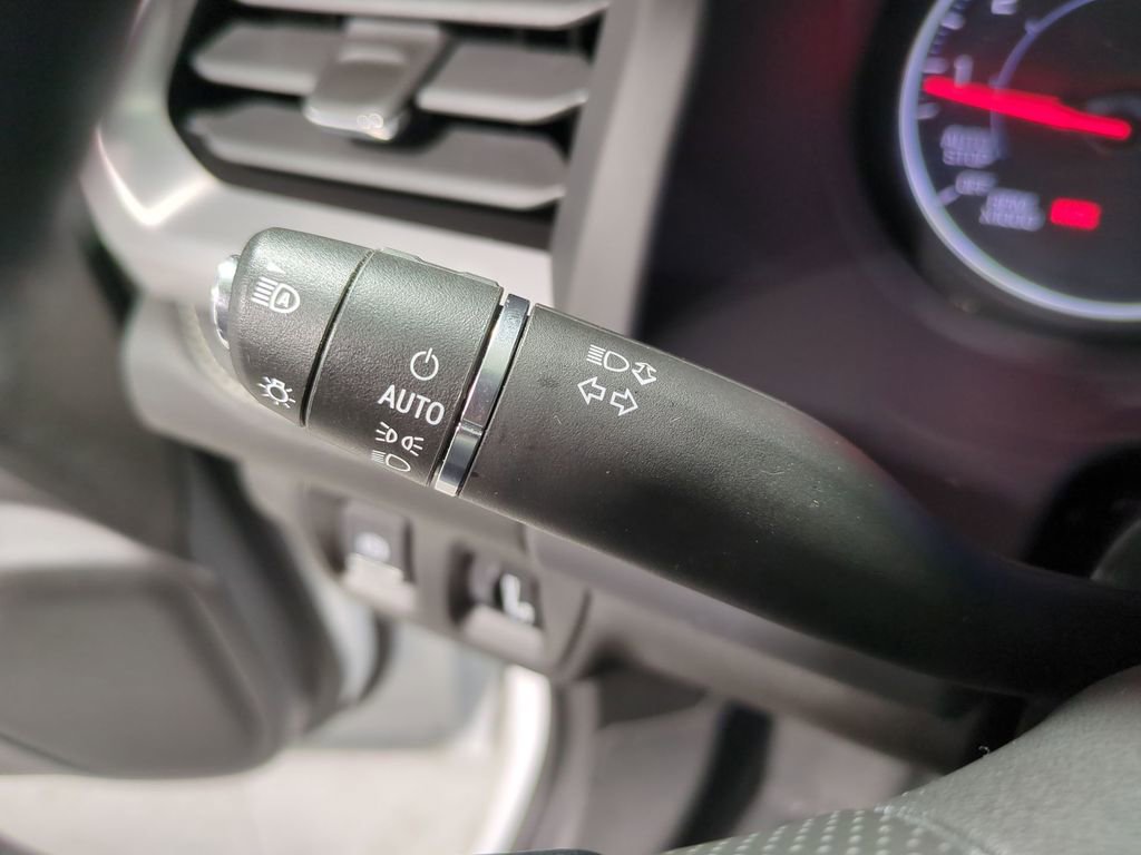 Used 2023 GMC Acadia SLE w/ Driver Convenience Package image 26