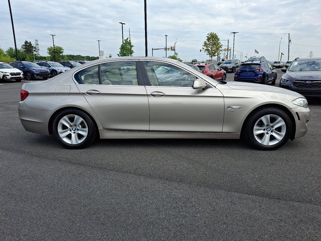 Used 2012 BMW 528i xDrive Sedan AWD/4WD image 8