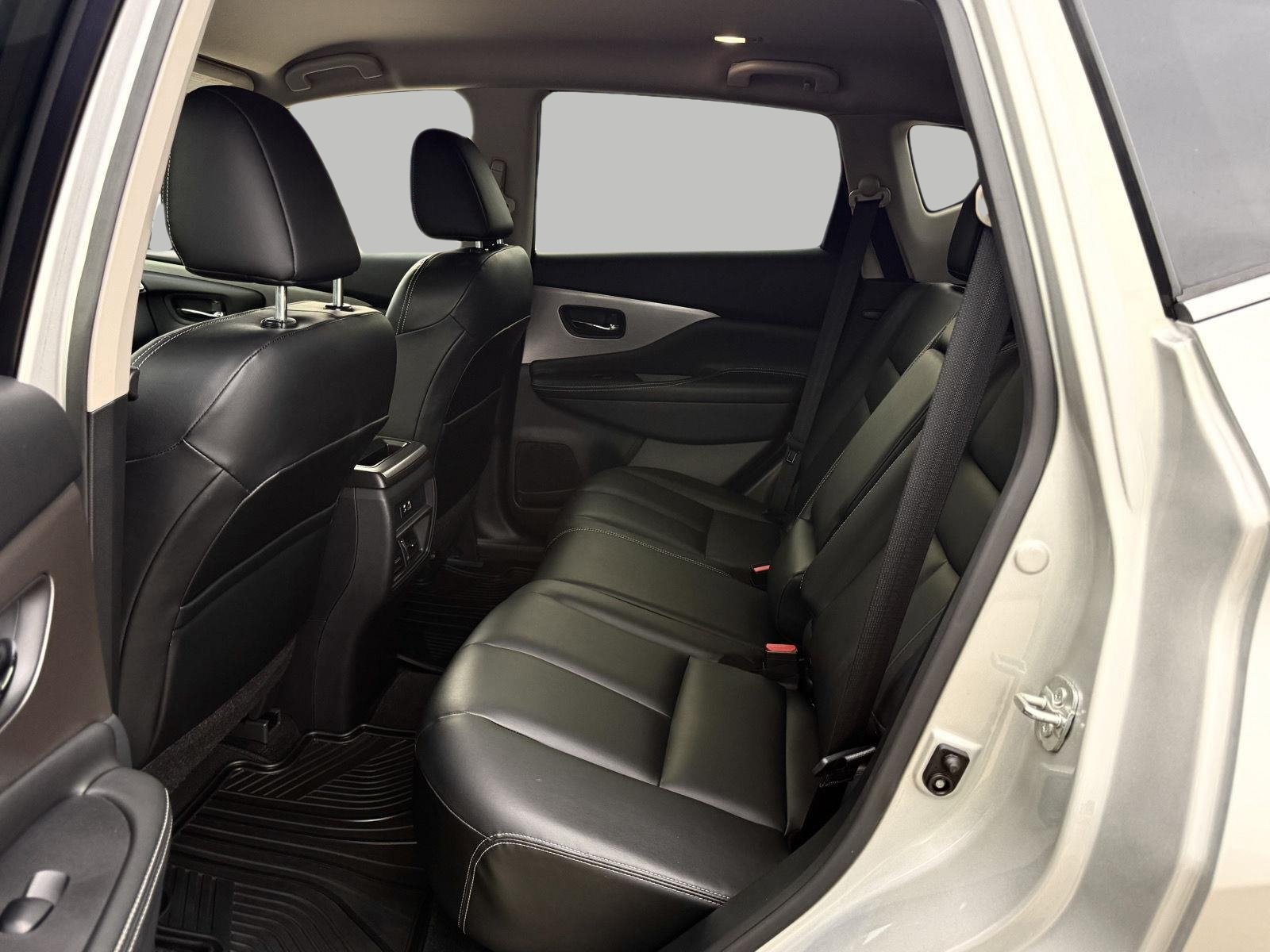 Used 2023 Nissan Murano SV AWD/4WD image 25
