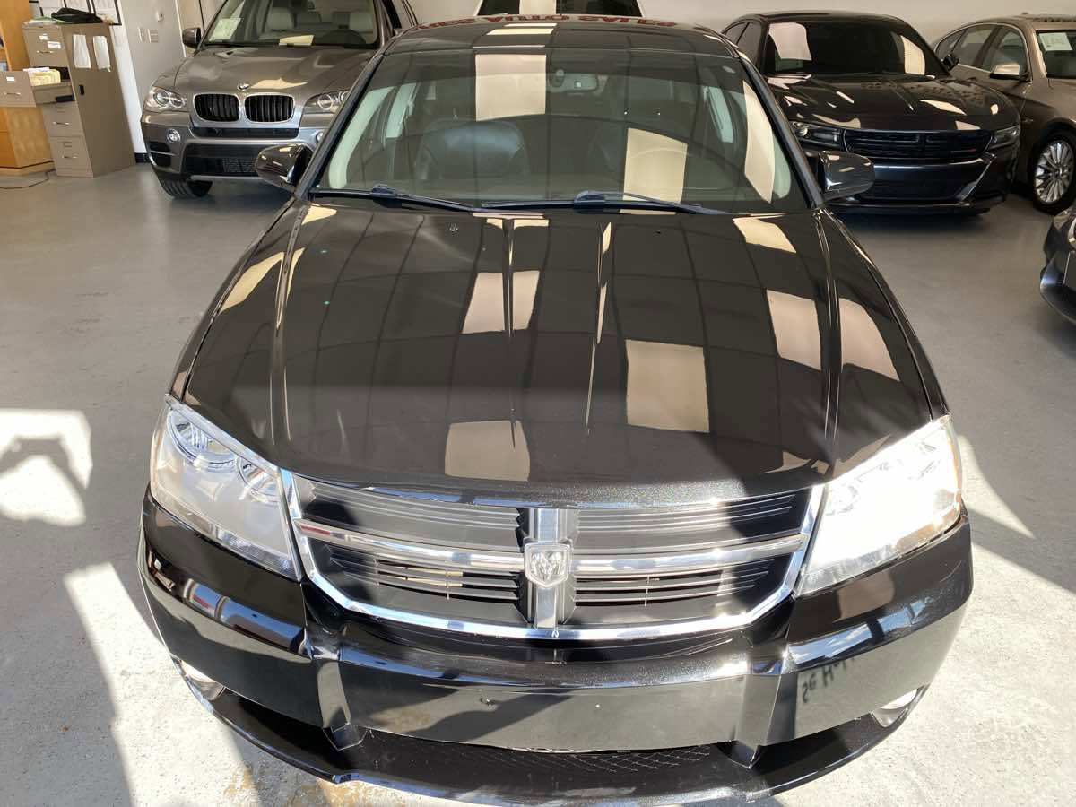 Used 2010 Dodge Avenger R/T w/ Premium Convenience Group image 2