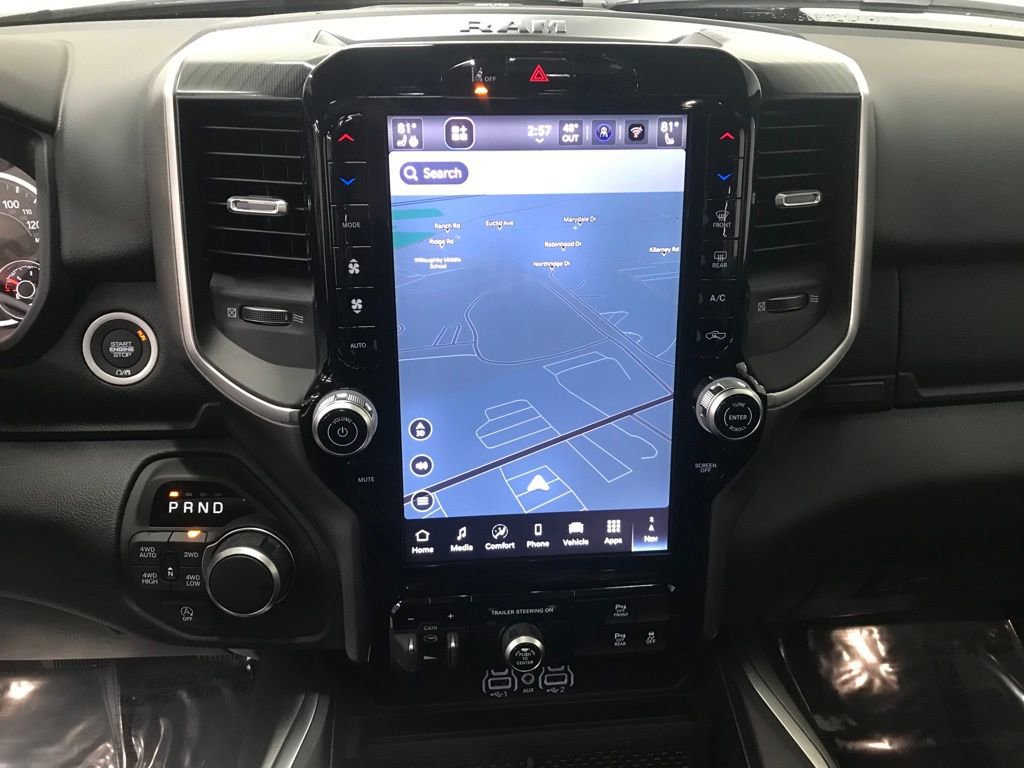 New 2026 RAM 1500 4x4 Crew Cab image 21