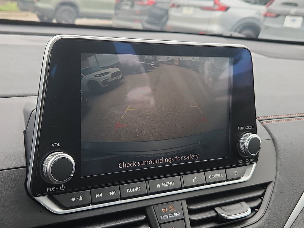 Used 2022 Nissan Altima 2.5 SR FWD image 12