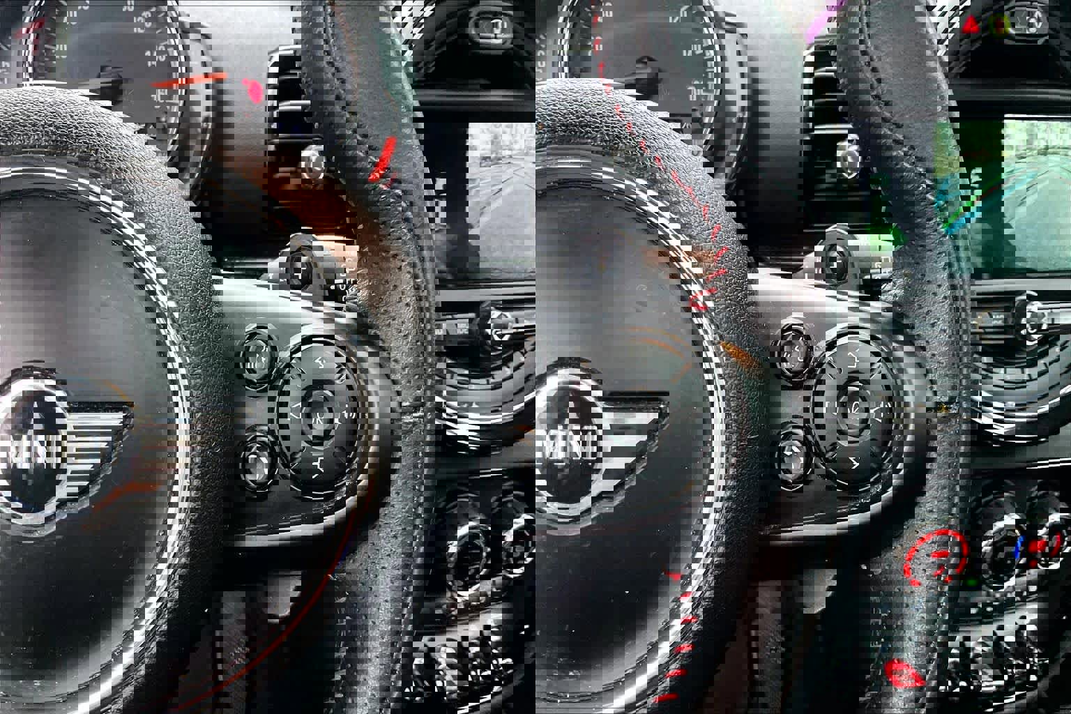 Used 2019 MINI Cooper Clubman S image 24