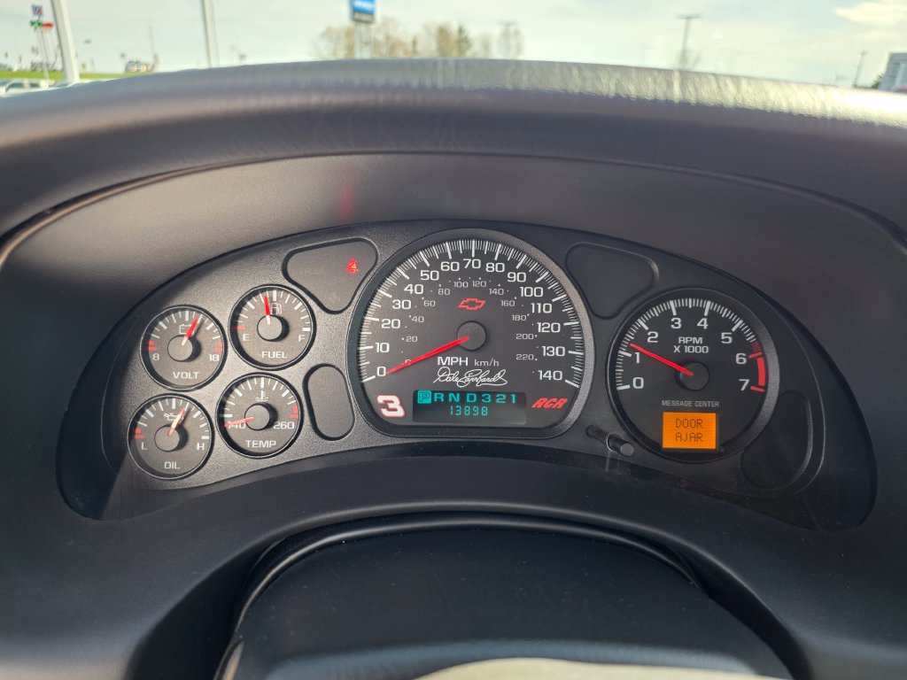 Used 2002 Chevrolet Monte Carlo SS w/ Preferred Equipment Group FWD image 24