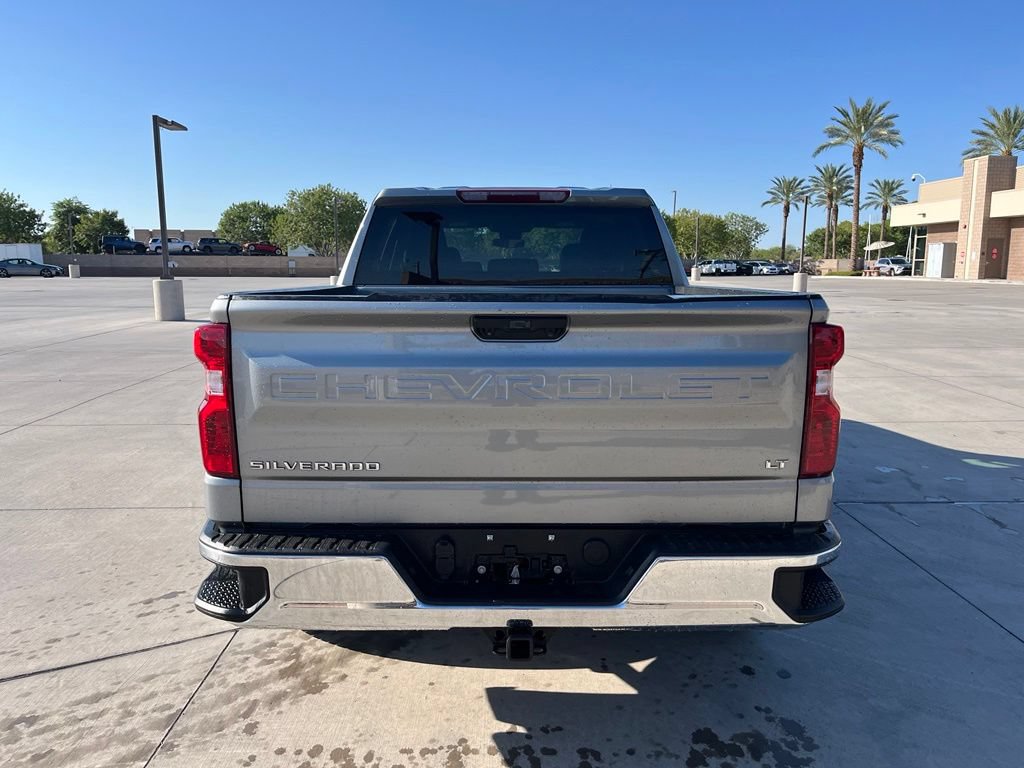 Used 2025 Chevrolet Silverado 1500 LT RWD image 7