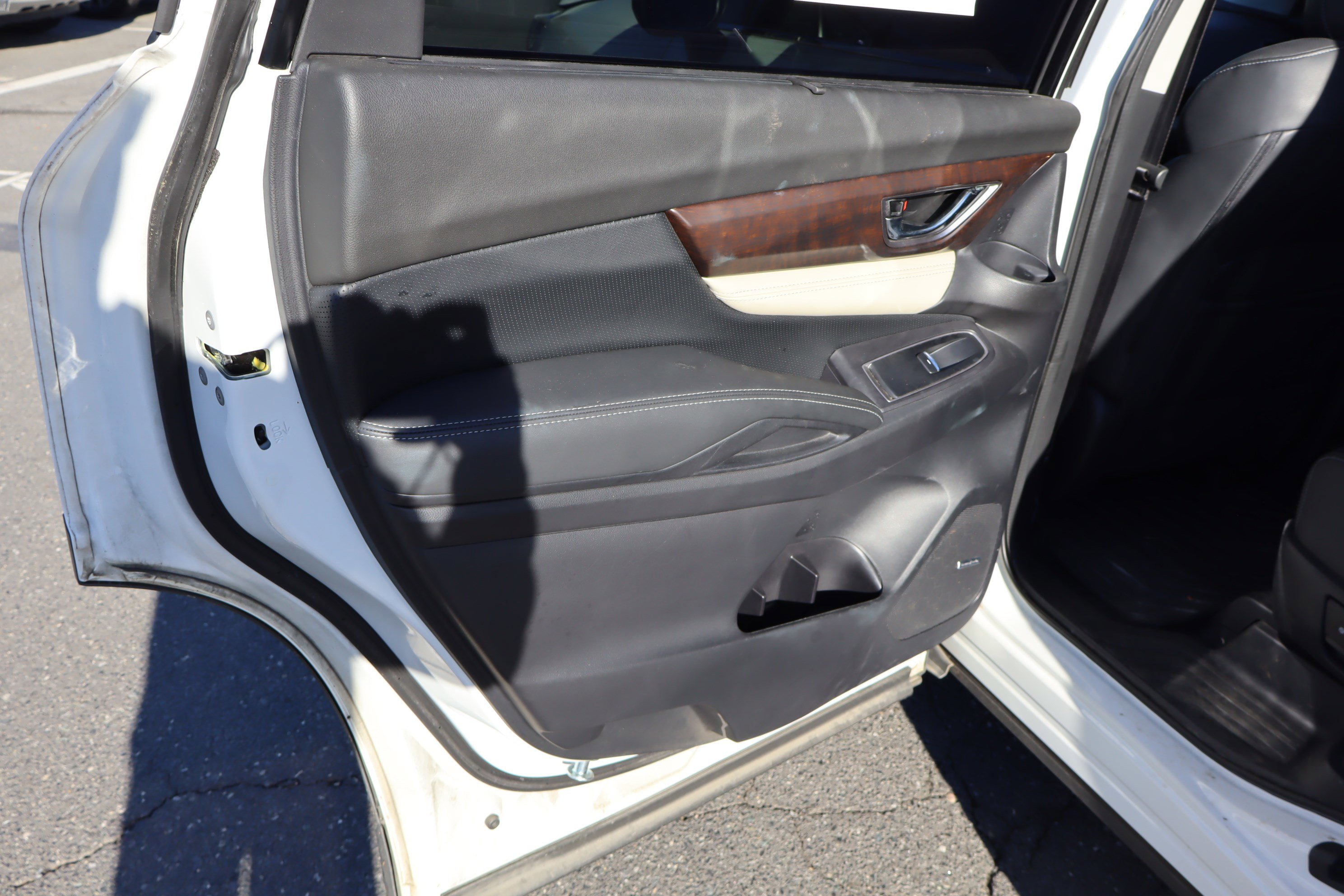 Used 2021 Subaru Ascent Touring w/ Popular Package #2A image 32