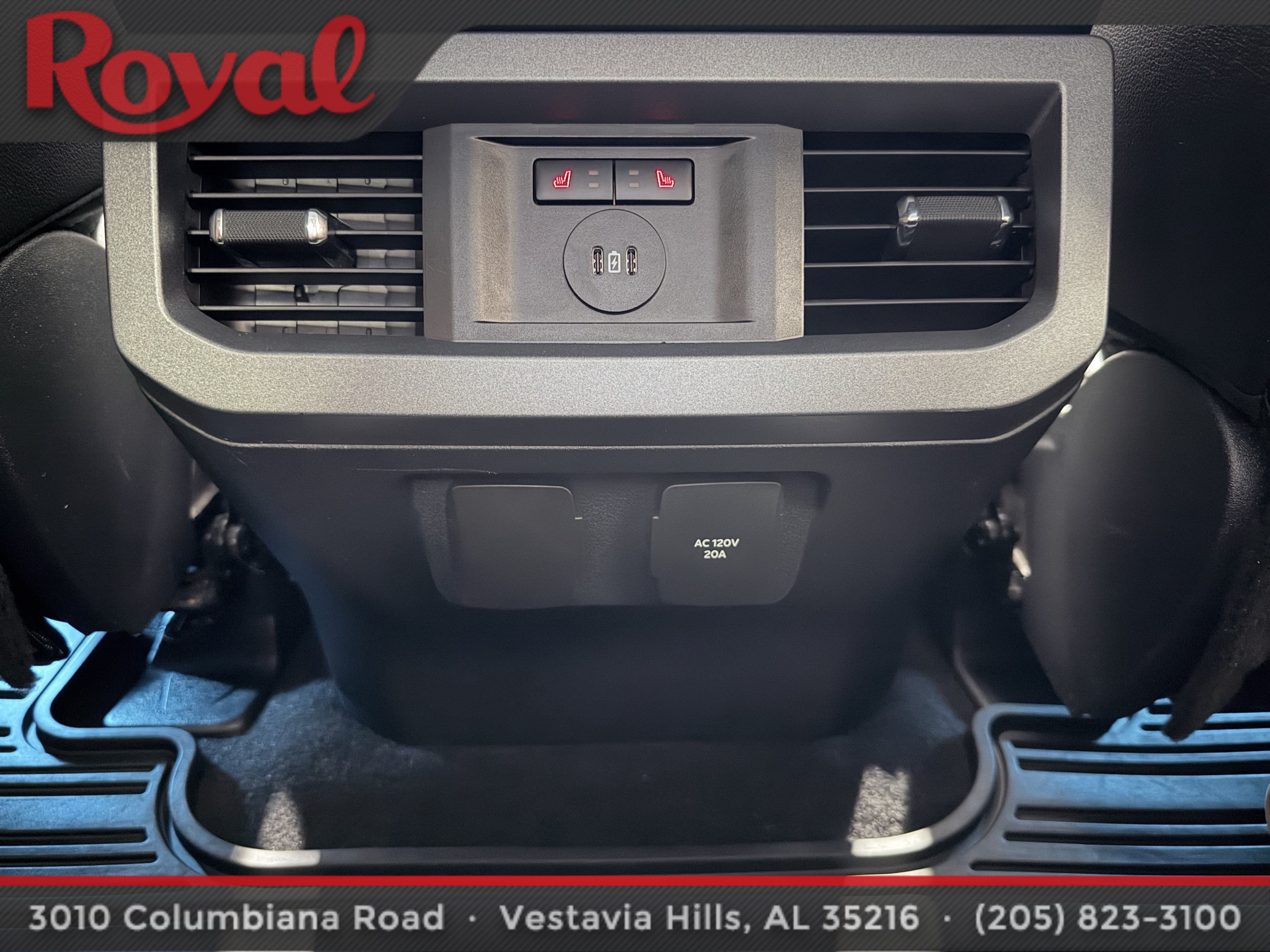 Used 2023 Ford F250 Lariat w/ Lariat Ultimate Package AWD/4WD image 28