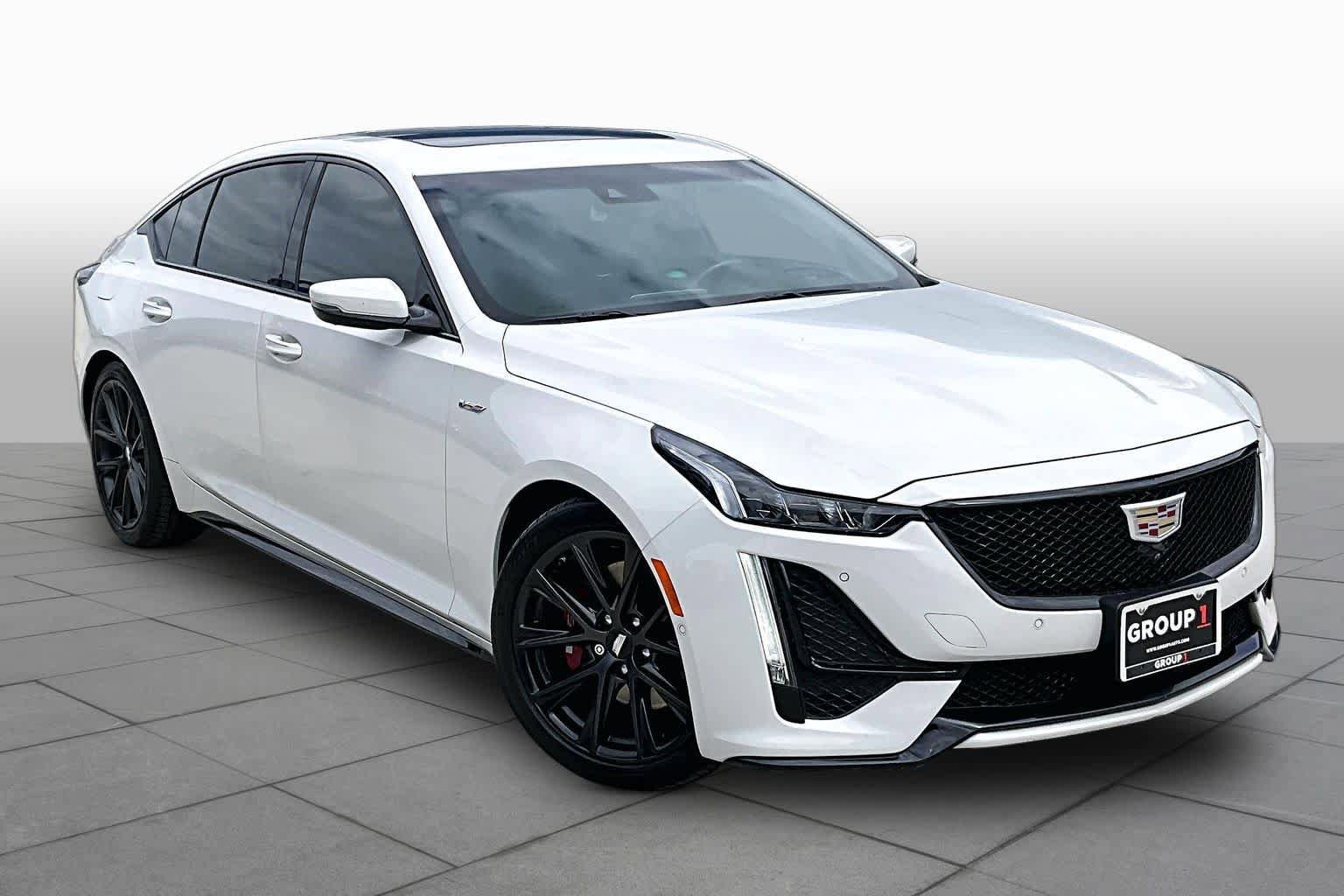 Used 2021 Cadillac CT5 V w/ Premium Package RWD image 3