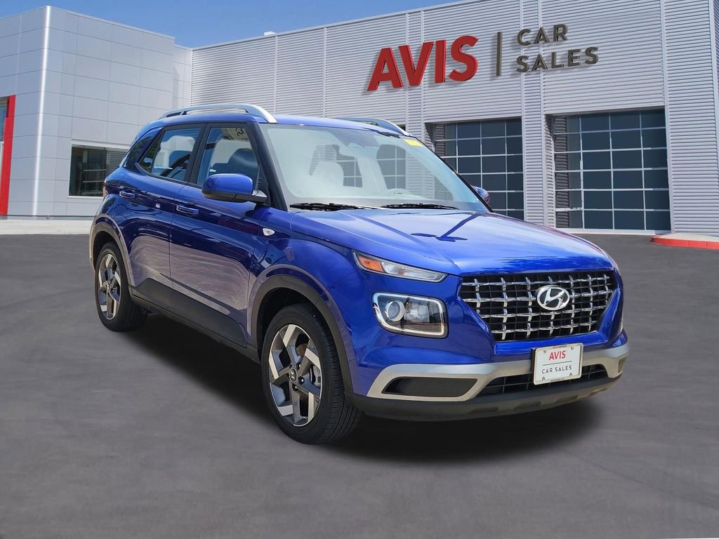 Used 2025 Hyundai Venue SEL image 9