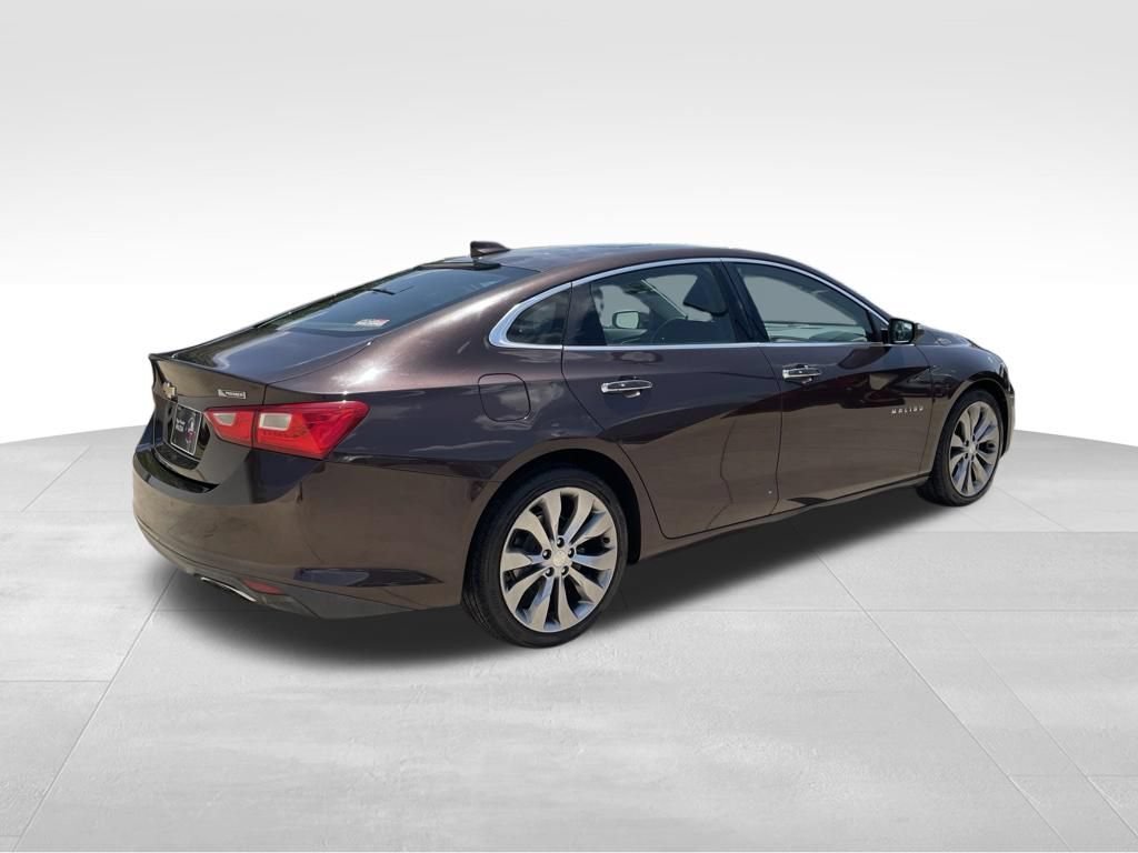 Used 2016 Chevrolet Malibu Premier w/ Driver Confidence Package FWD image 5