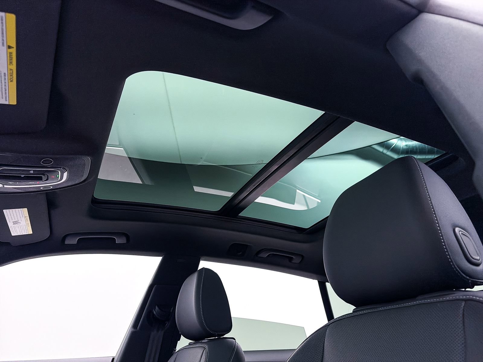 Used 2021 Audi Q8 Premium Plus w/ Premium Plus Package image 3