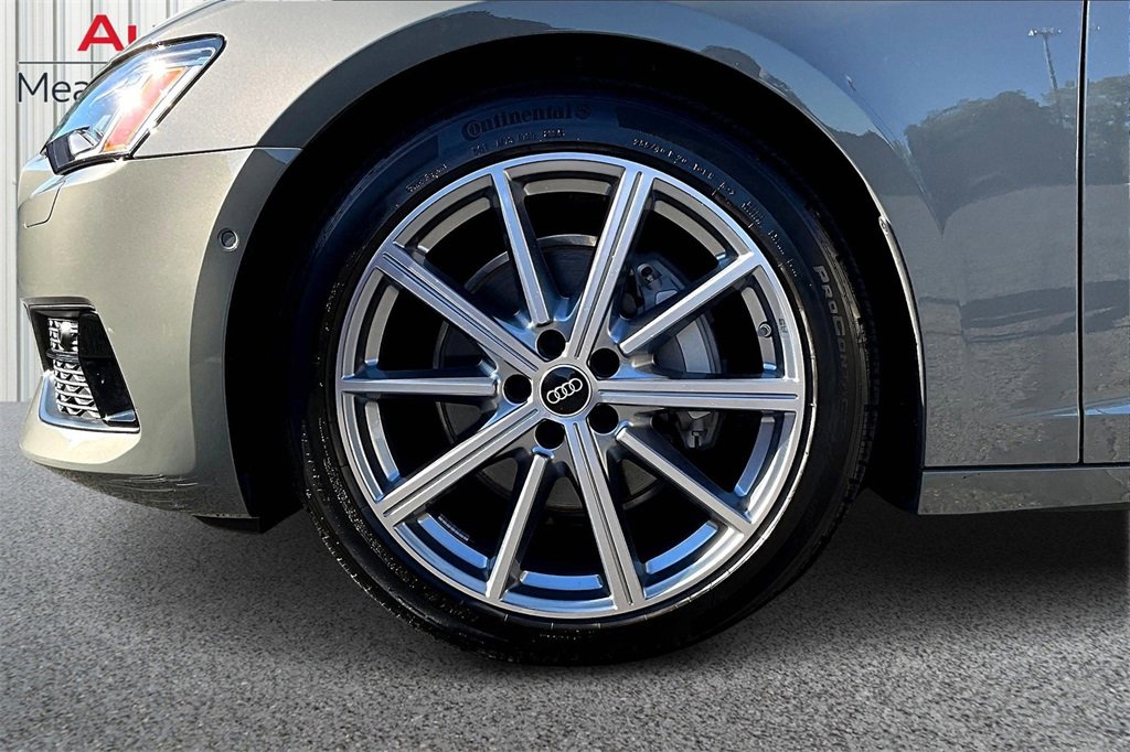 Used 2025 Audi A6 Premium Plus image 34