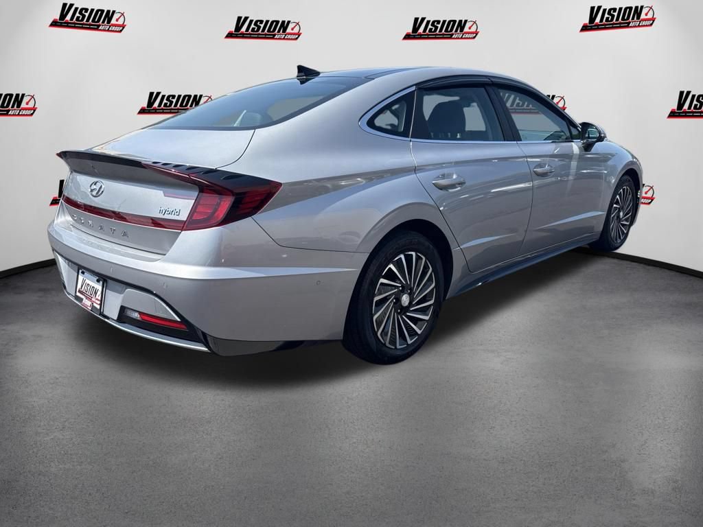Certified 2023 Hyundai Sonata Limited FWD image 5