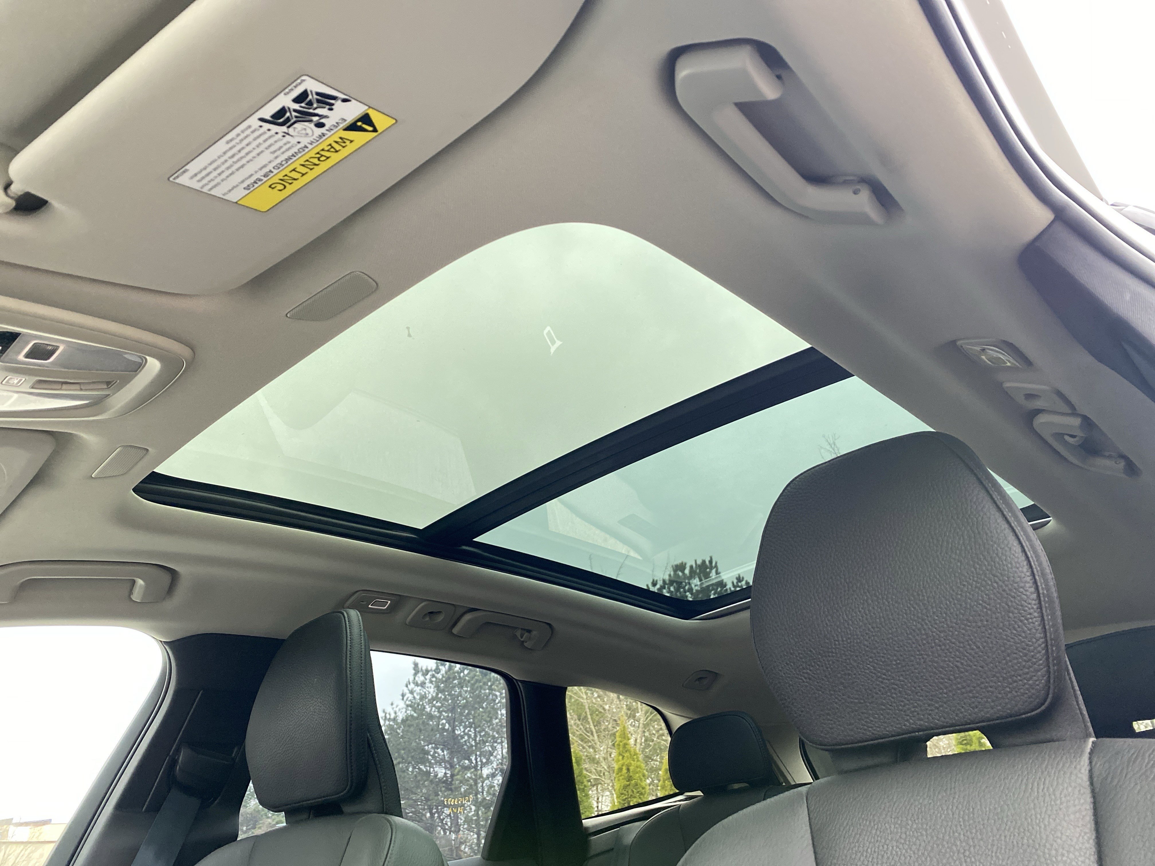 Used 2025 Volvo XC60 B5 Plus image 9