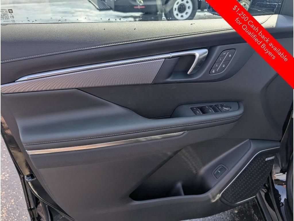 New 2026 Buick Enclave Sport Touring w/ Power Package FWD image 19