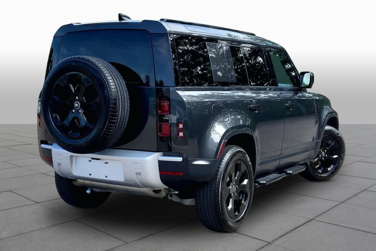 Used 2024 Land Rover Defender 110 S AWD/4WD image 12