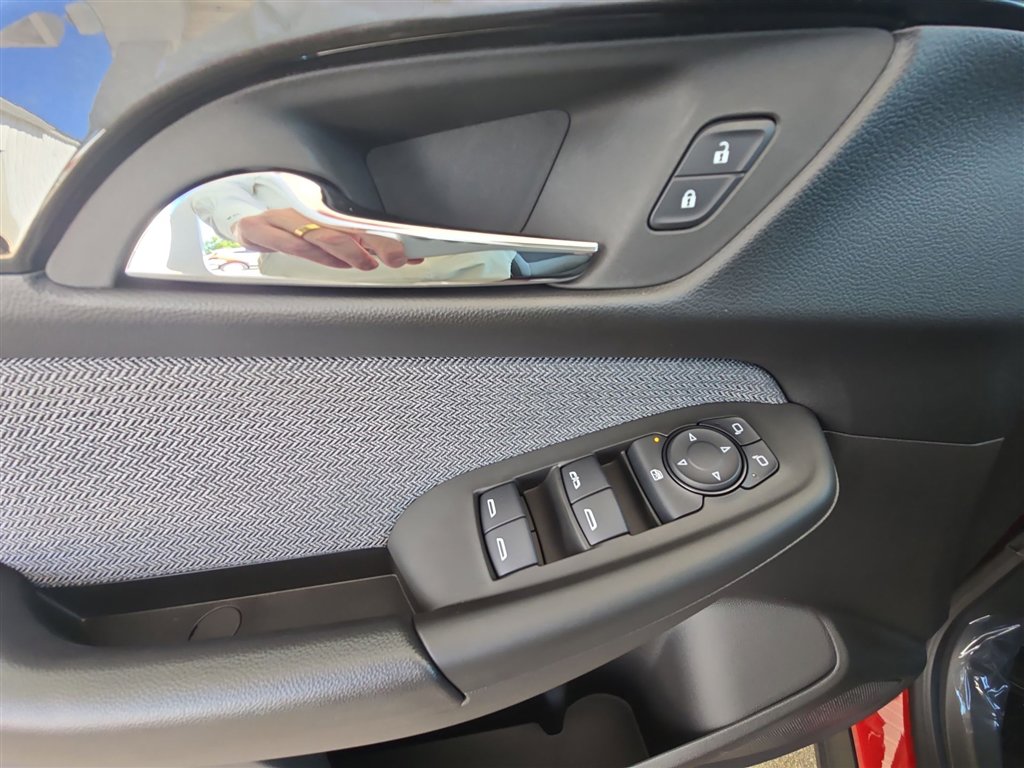 New 2026 Chevrolet TrailBlazer LT image 21