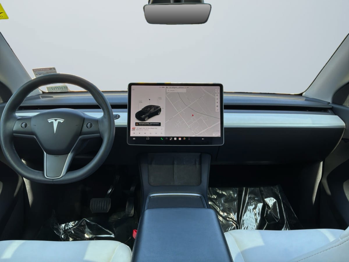 Used 2022 Tesla Model Y Long Range AWD/4WD image 10