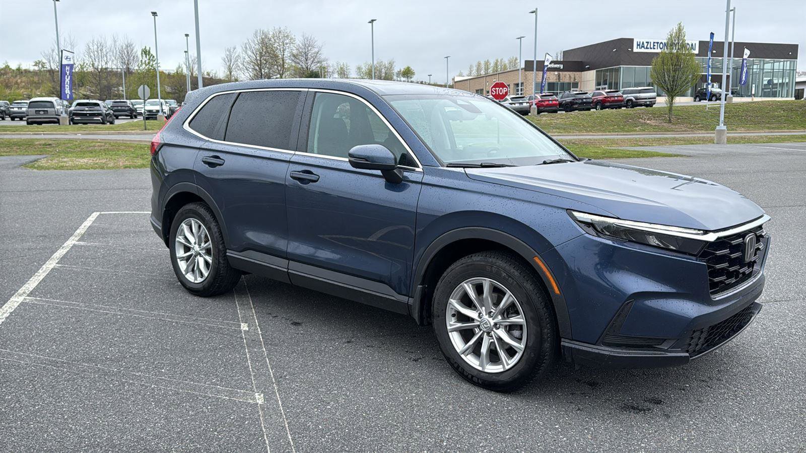 Used 2023 Honda CR-V EX image 2