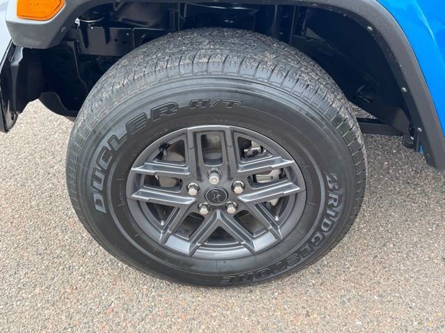 Certified 2024 Jeep Gladiator Sport image 6