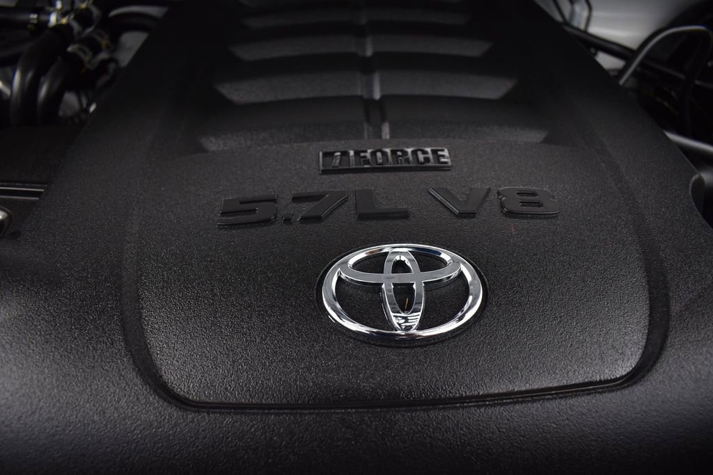 Used 2019 Toyota Sequoia Platinum AWD/4WD image 32