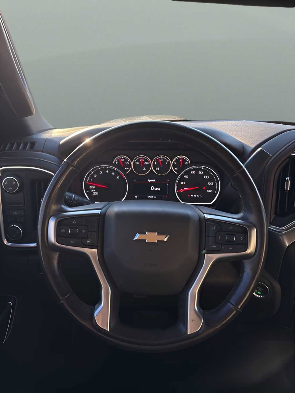 Used 2019 Chevrolet Silverado 1500 LT w/ All-Star Edition image 24