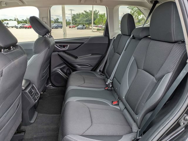 Used 2024 Subaru Forester Premium AWD/4WD image 17