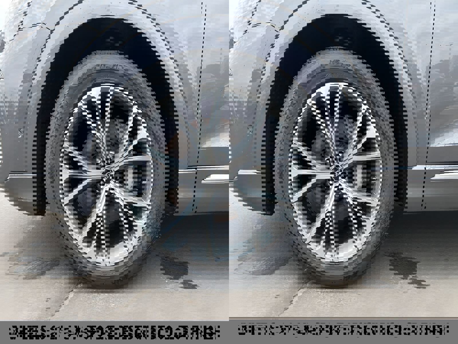 New 2025 Audi Q8 Premium Plus image 8