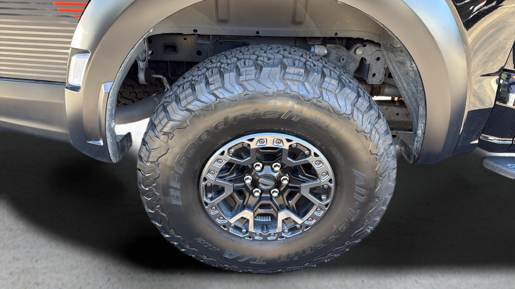 Used 2026 Ford F150 Raptor AWD/4WD image 15