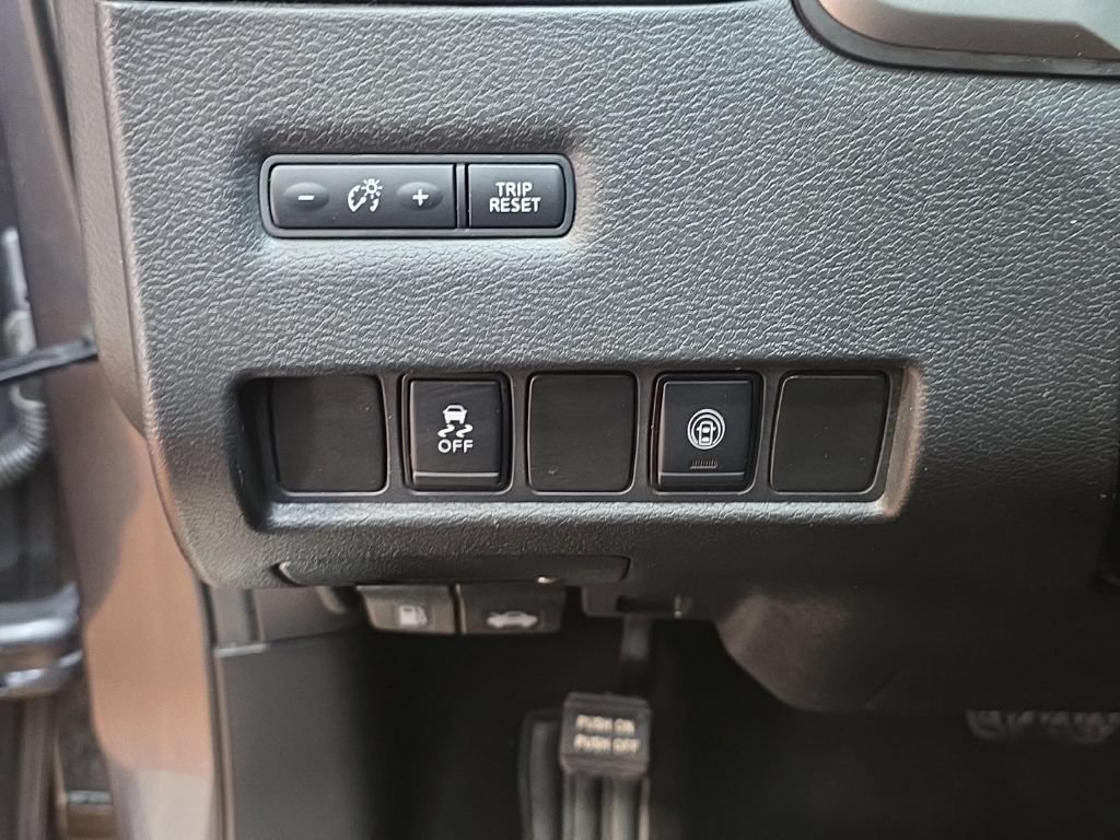 Used 2021 Nissan Murano SV AWD/4WD image 22
