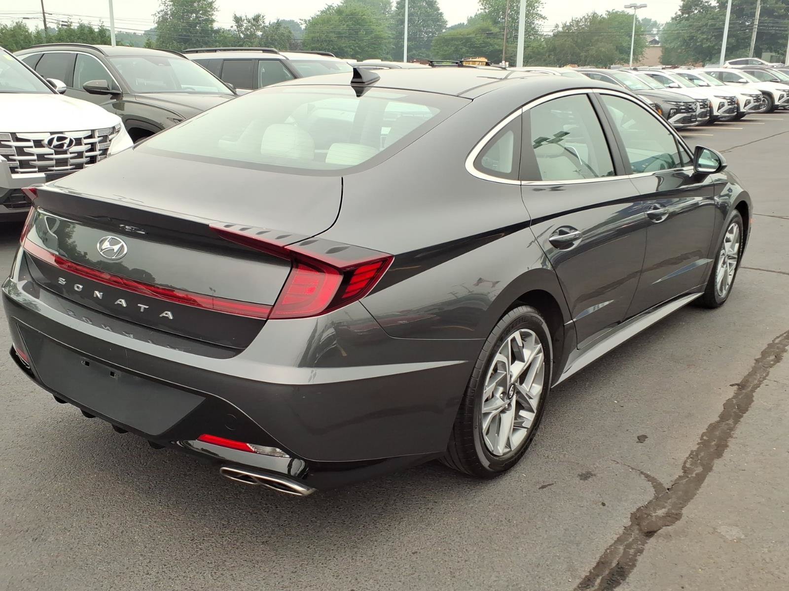 Certified 2023 Hyundai Sonata SEL w/ Convenience Package FWD image 5