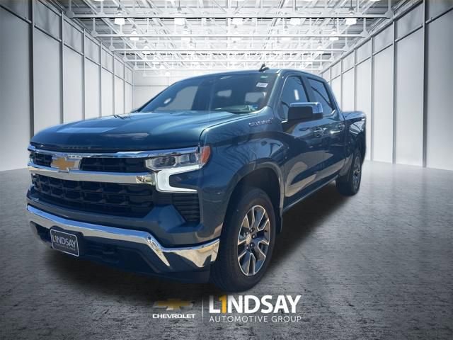 Used 2024 Chevrolet Silverado 1500 LT image 2