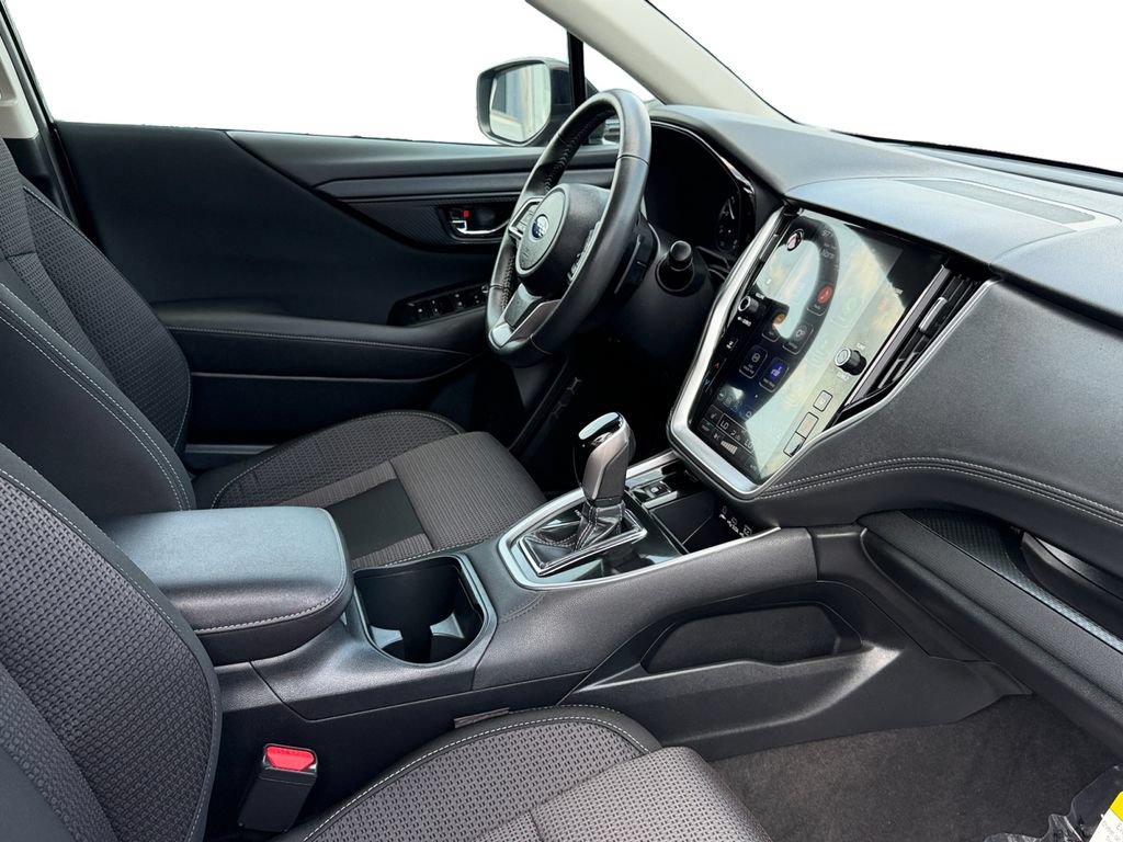 Used 2024 Subaru Outback Premium AWD/4WD image 7