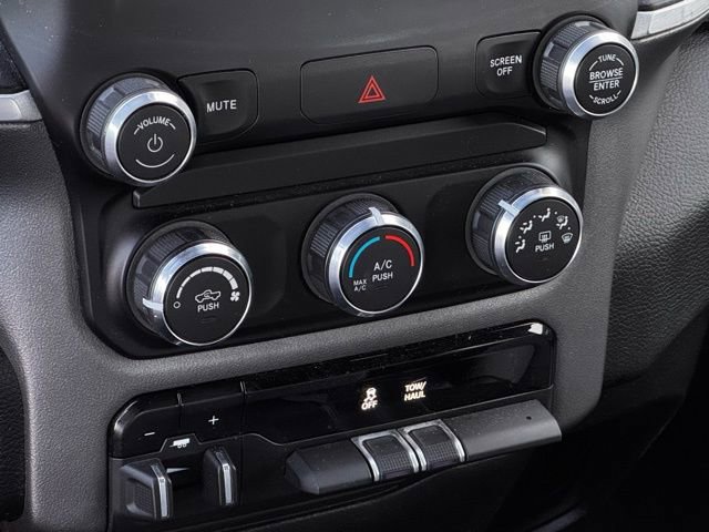 Used 2021 RAM 1500 Big Horn image 10