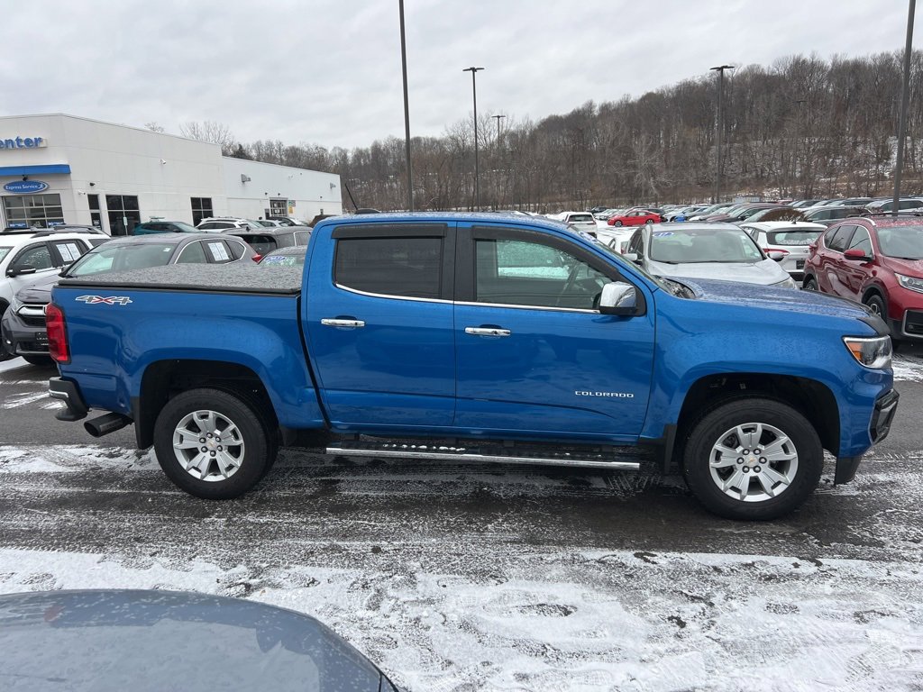 Used 2022 Chevrolet Colorado LT w/ Chrome Appearance Package image 6