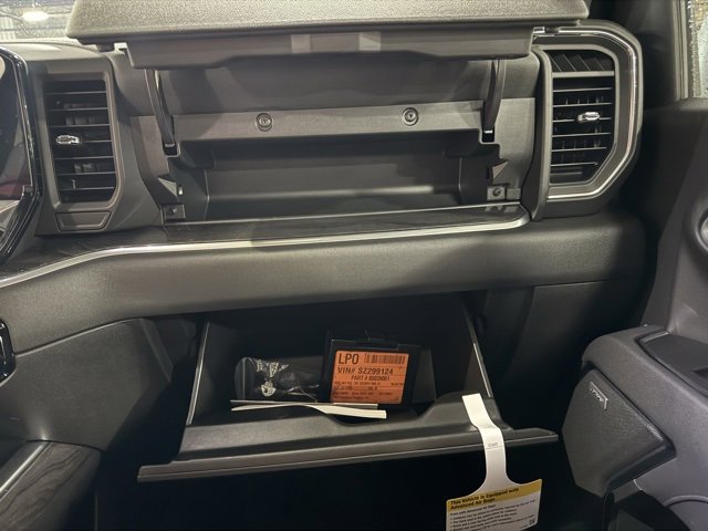 New 2025 Chevrolet Silverado 1500 LTZ w/ Technology Package image 21
