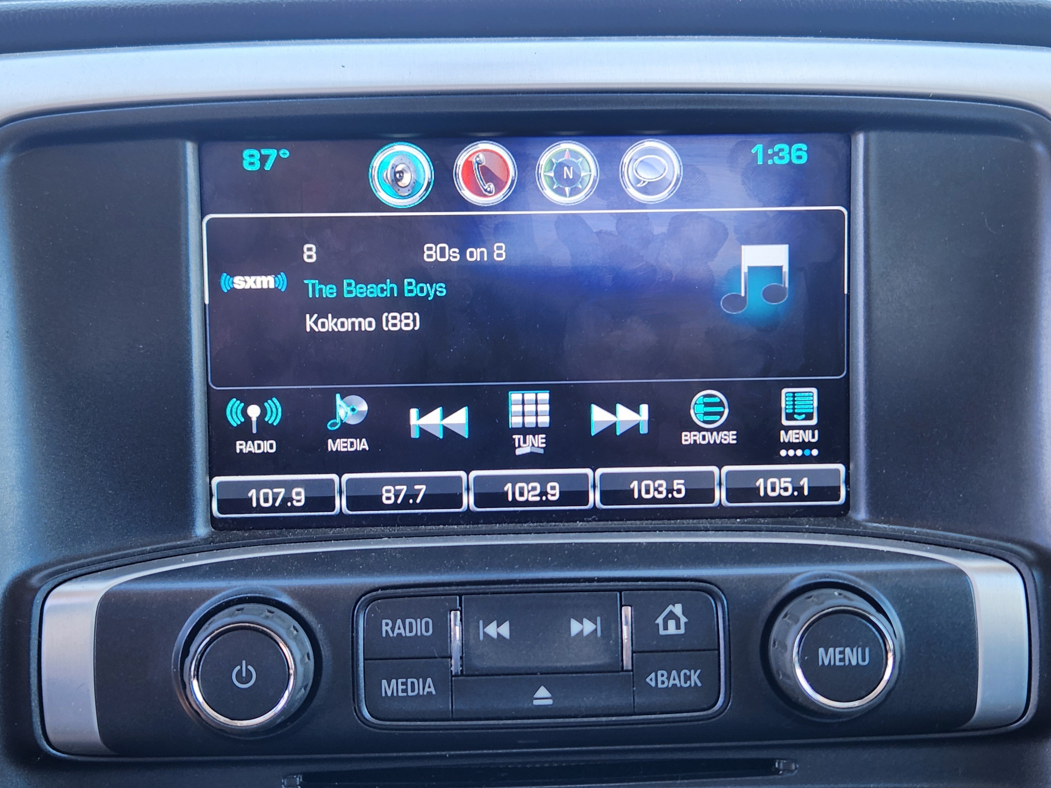 Used 2017 GMC Sierra 1500 SLE w/ SLE Value Package AWD/4WD image 12