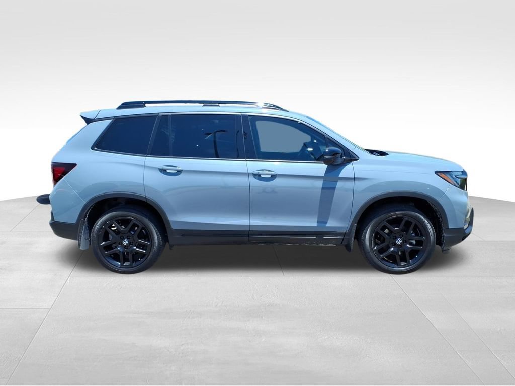 Used 2024 Honda Passport Black Edition image 27