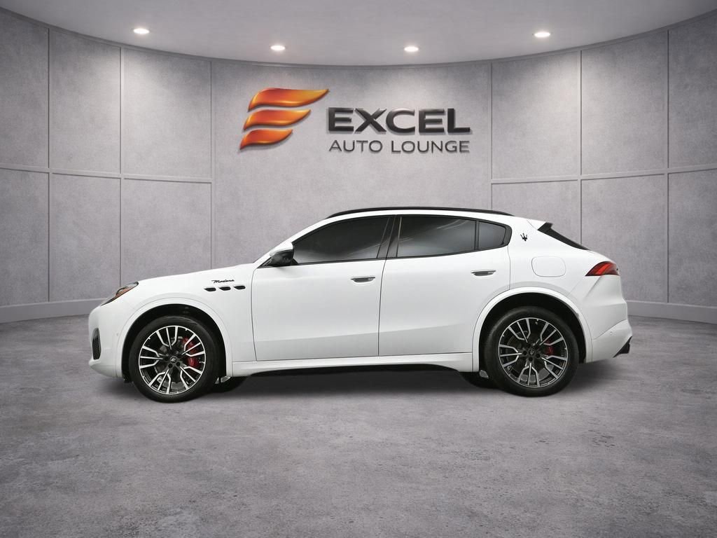 Used 2023 Maserati Grecale Modena image 45