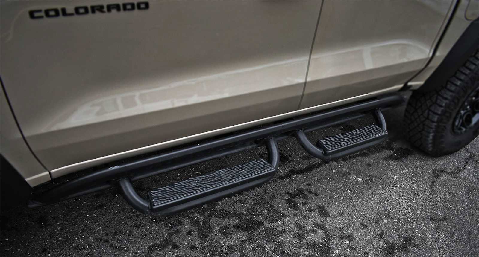 Used 2024 Chevrolet Colorado ZR2 w/ ZR2 Bison Edition image 7