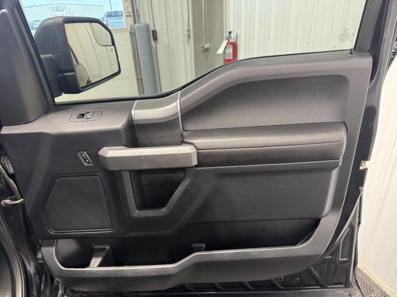 Used 2016 Ford F150 XLT w/ Equipment Group 302A Luxury image 16