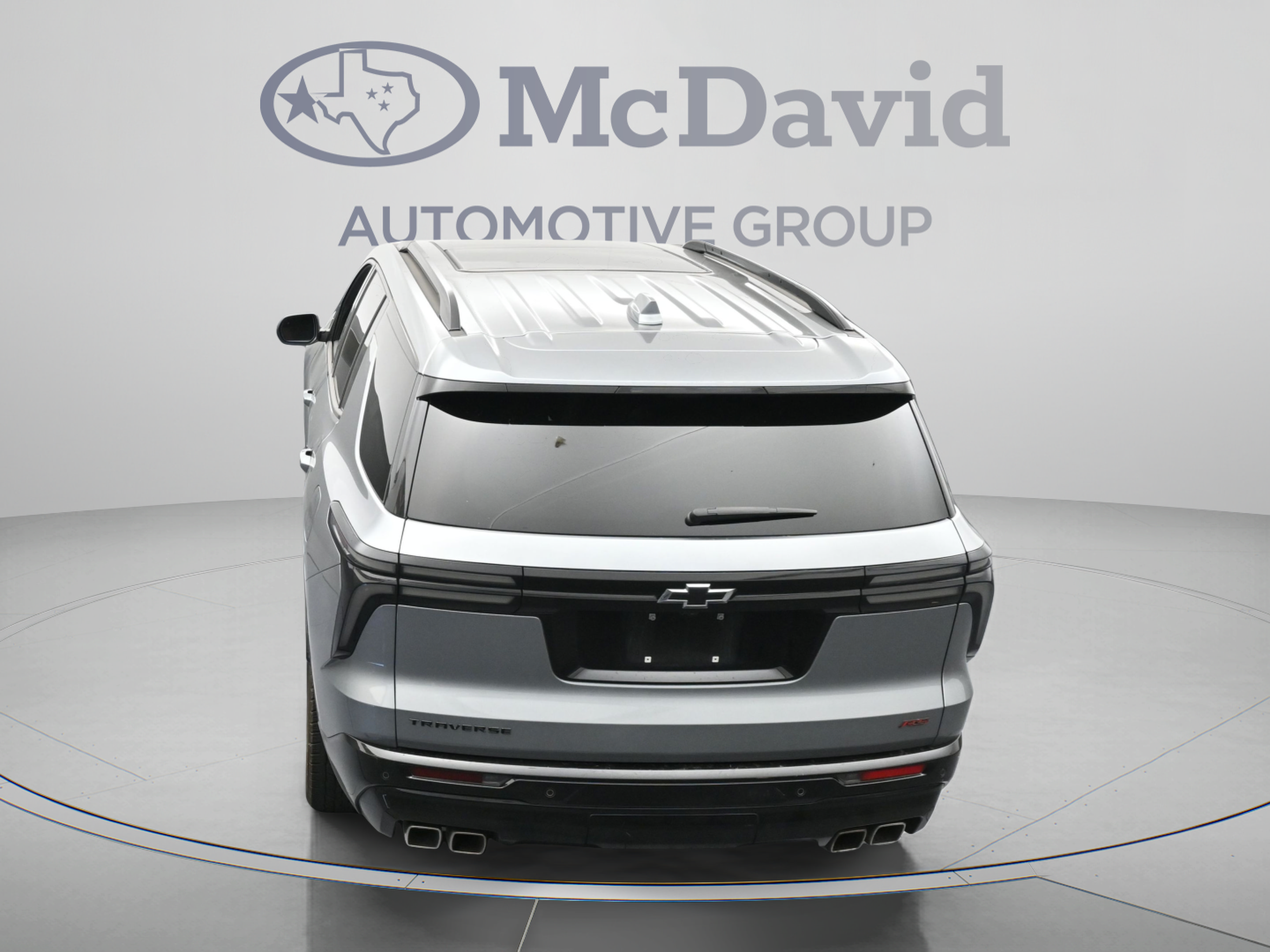 Used 2024 Chevrolet Traverse RS FWD image 39