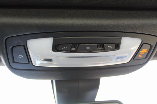 Used 2020 BMW 430i xDrive Convertible w/ Convenience Package image 32