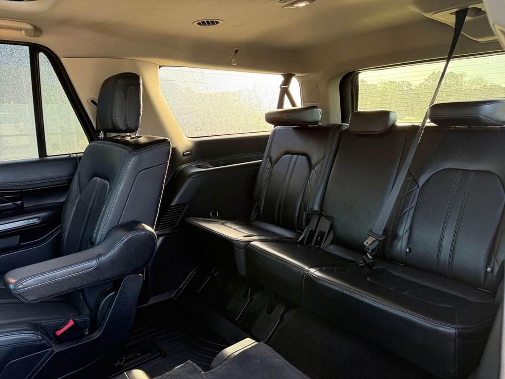 Used 2019 Ford Expedition Max Platinum AWD/4WD image 23