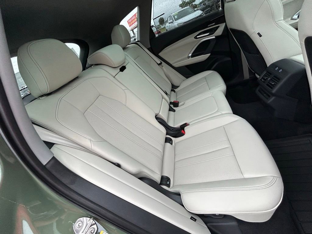 Used 2025 Audi Q5 Premium Plus w/ Premium Plus image 53