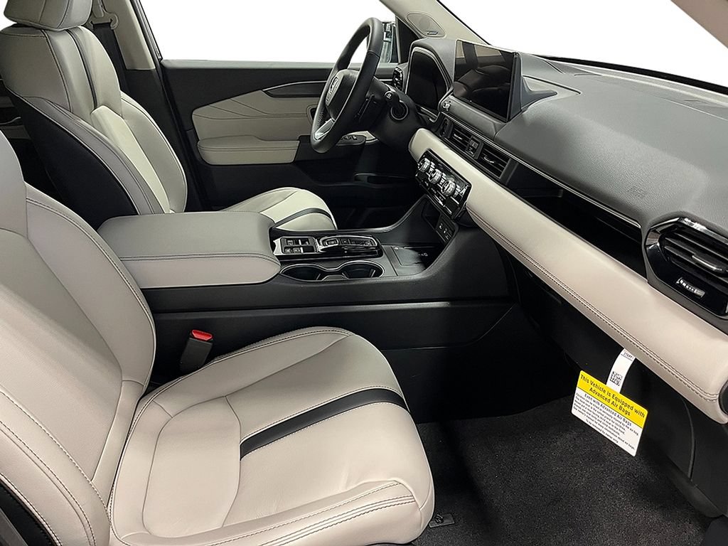 New 2026 Honda Pilot Touring image 29