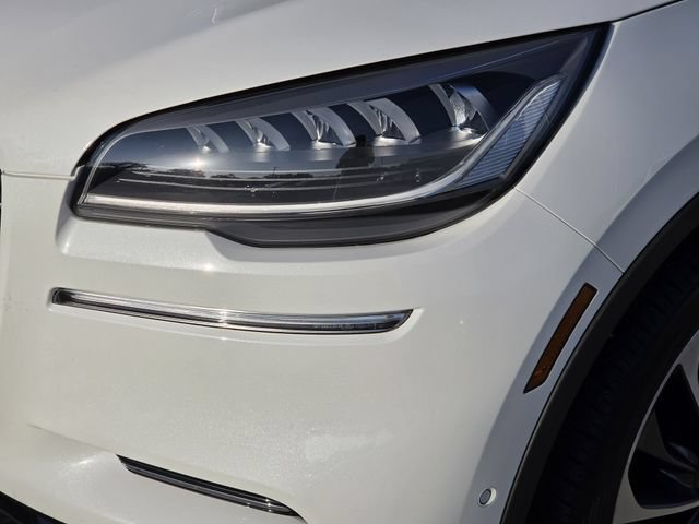 Used 2023 Lincoln Aviator Reserve w/ Equipment Group 201A AWD/4WD image 6