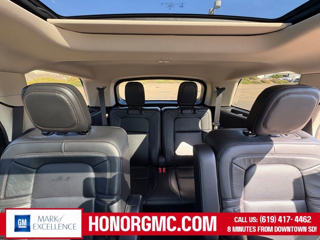 Used 2022 Lincoln Aviator Reserve w/ Equipment Group 201A RWD image 19