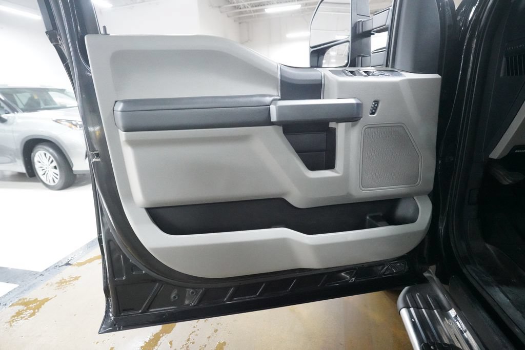 Used 2022 Ford F250 XLT AWD/4WD image 24